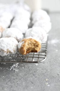 Easy Snowball Cookies Recipe
