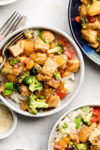 Healthy Pineapple Chicken Stir Fry