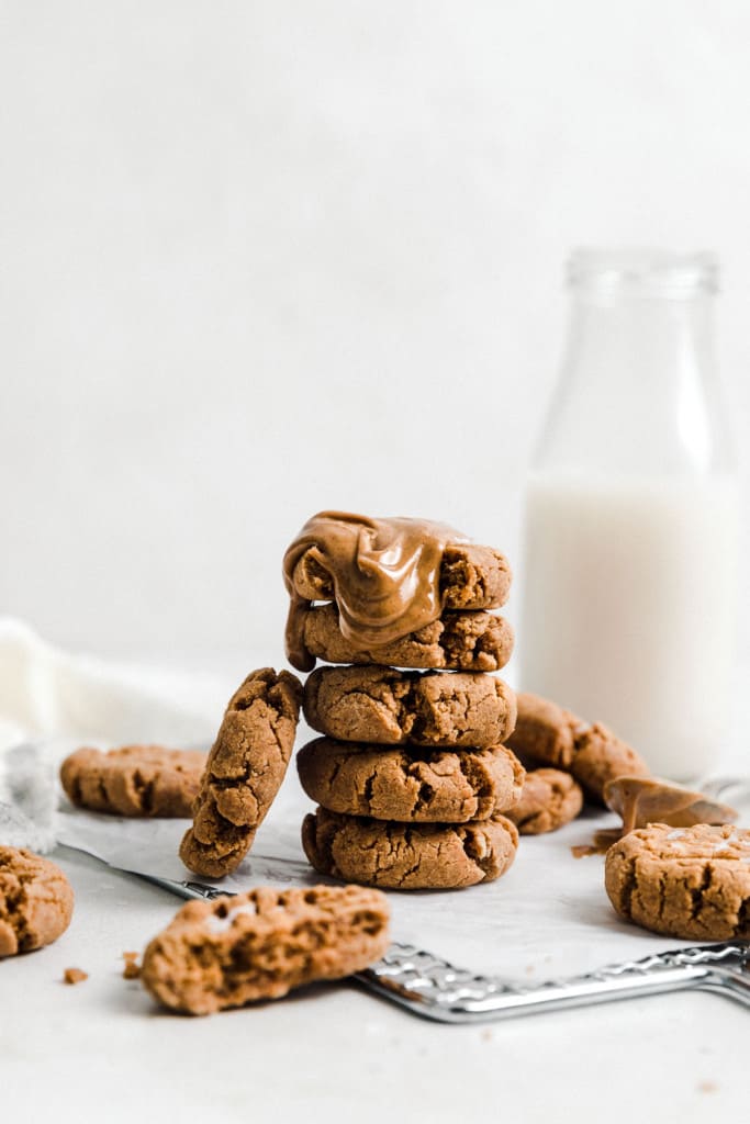 peanut butter protein cookies