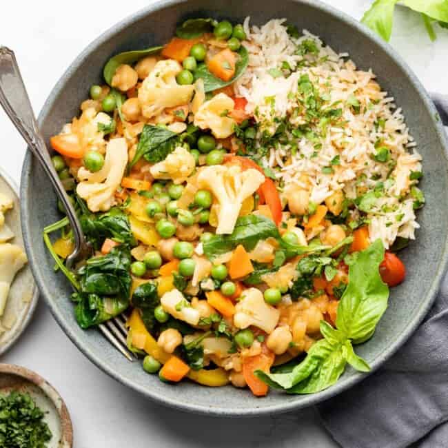 thai vegetable curry in bowl