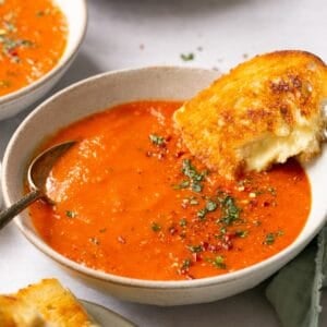Easy Creamy Tomato Soup with Grilled Cheese