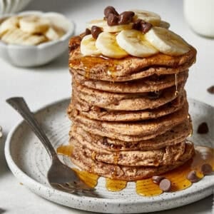 Banana Bread Oatmeal Pancakes