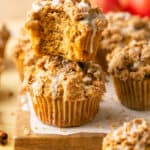 apple crumble muffins