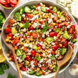 Mediterranean Chickpea Salad
