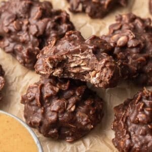Easy No Bake Chocolate Oatmeal Cookies