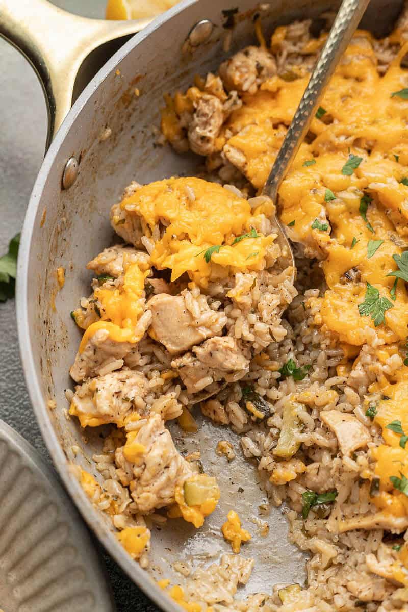 One Pot Cheesy Chicken Zucchini Rice